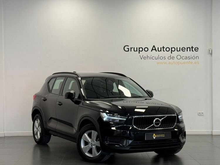 Volvo XC40 BASIS foto 2