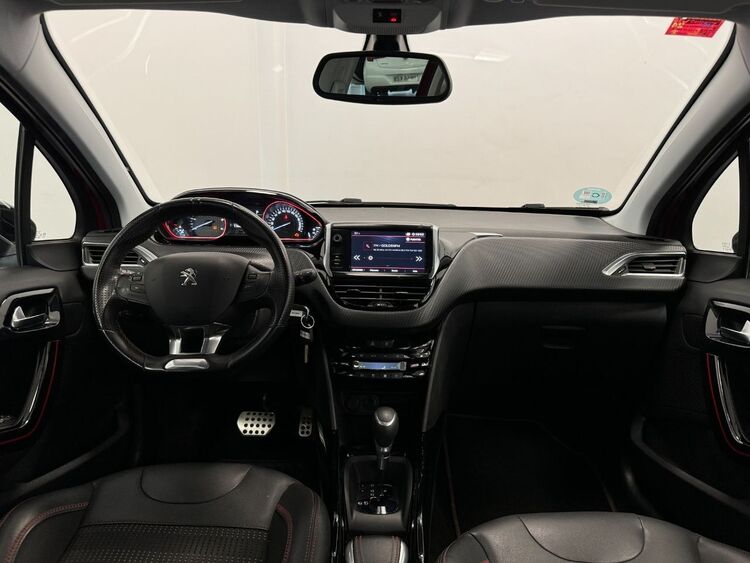 Peugeot 2008 GT LINE foto 10