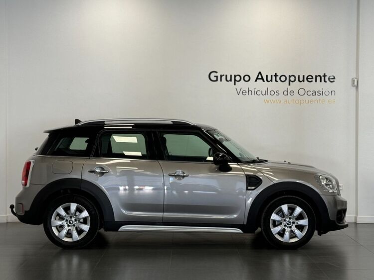 MINI Countryman COOPER foto 3