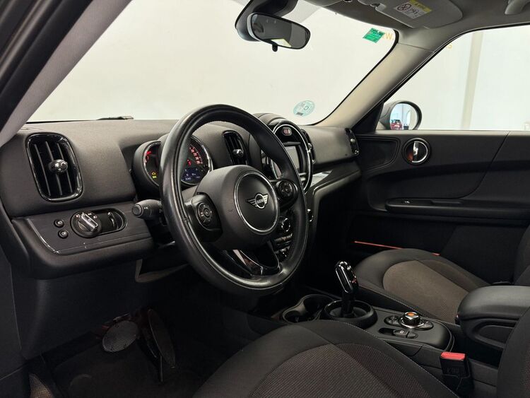 MINI Countryman COOPER foto 14