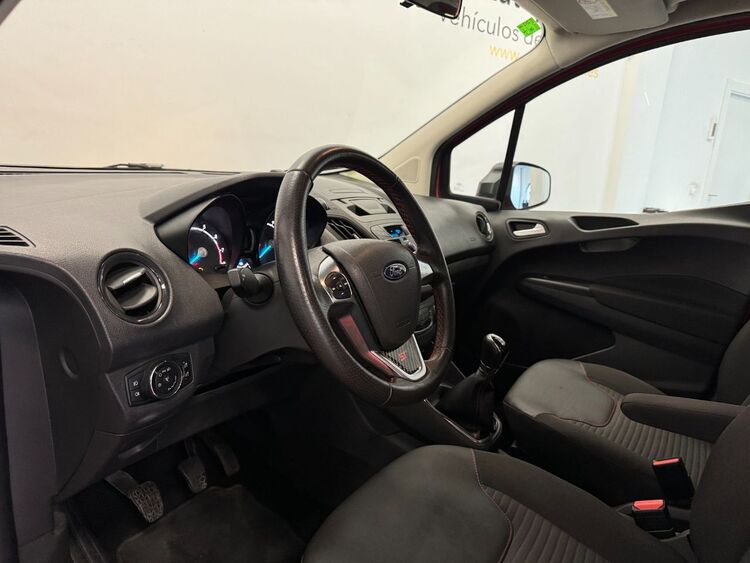 Ford Tourneo Courier SPORT foto 14