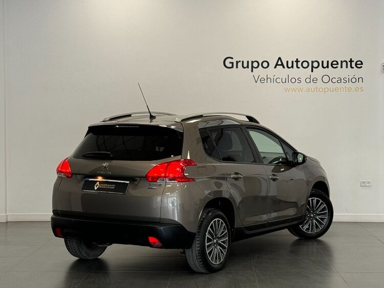 Peugeot 2008 active foto 4