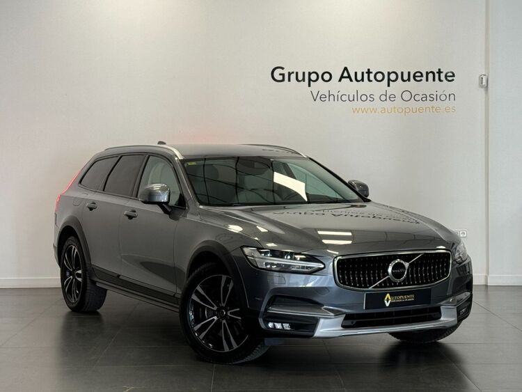 Volvo V90 Cross Country D4 4WD foto 2