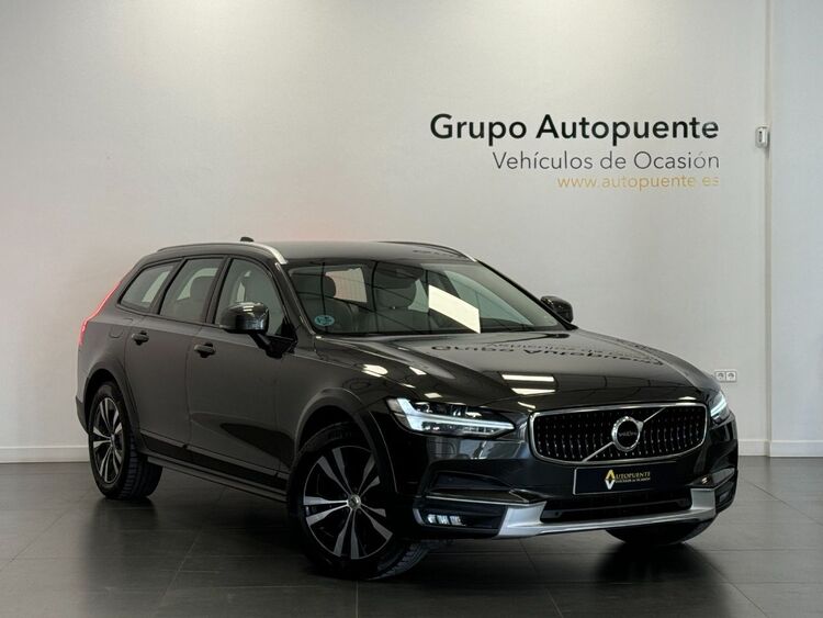 Volvo V90 Cross Country D4 4WD foto 2