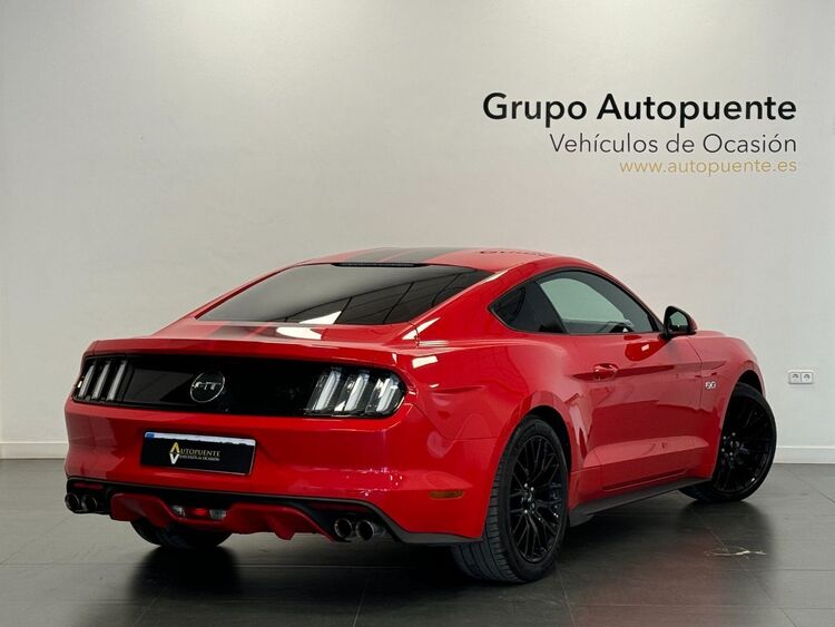 Ford Mustang GT foto 4