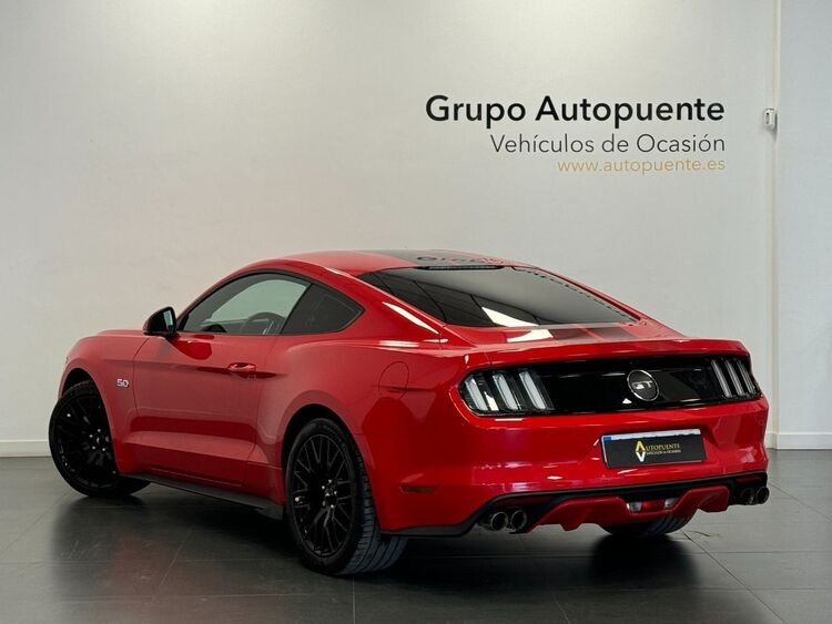 Ford Mustang GT foto 5