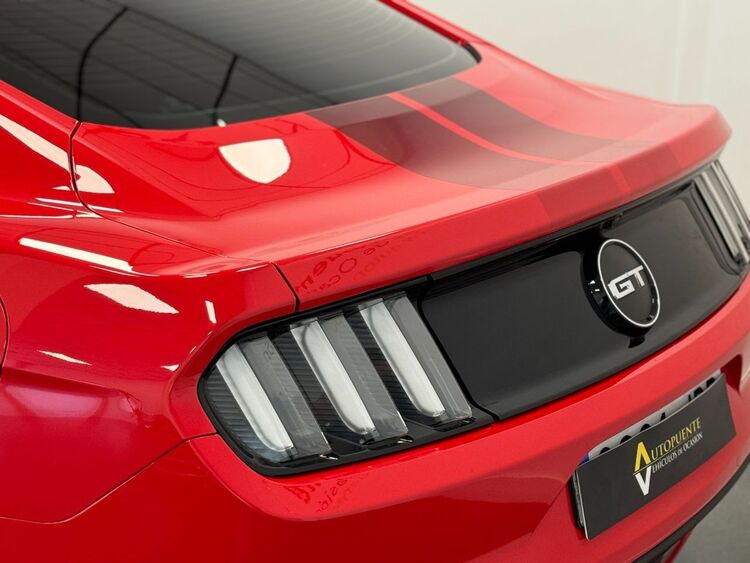 Ford Mustang GT foto 43