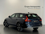 Volvo V90 Cross Country B4 miniatura 5