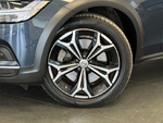 Volvo V90 Cross Country B4 miniatura 42