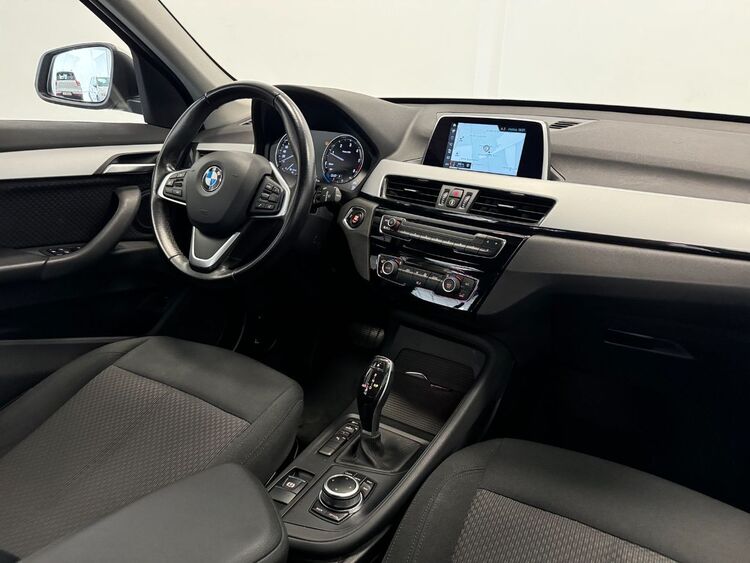 BMW X1 SDRIVE 18D foto 12