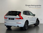 Volvo XC-60 MOMENTUM AUTO miniatura 4