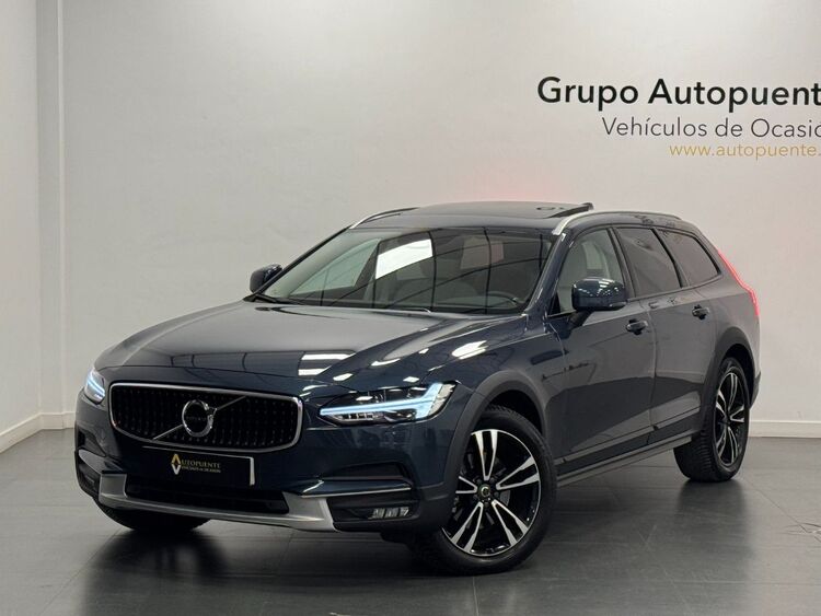 Volvo V90 CROSS COUNTRY D4 AWD PRO AUTO foto 7