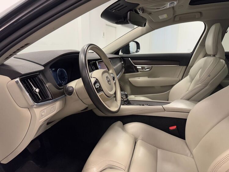 Volvo V90 D4 AWD foto 15