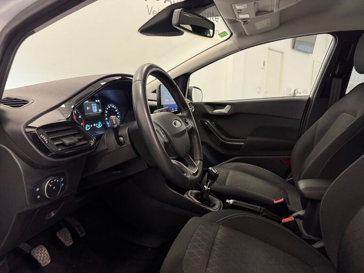 Ford Fiesta ACTIVE foto 16