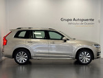 Volvo XC90 MOMENTUM AUTO miniatura 3