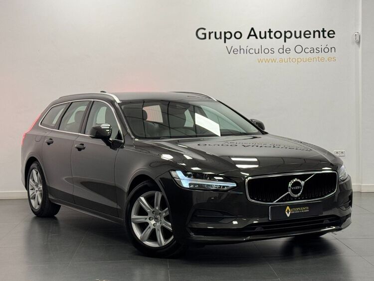 Volvo V90 MOMENTUM AUTO foto 2