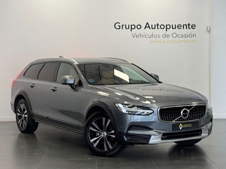 Volvo V90 D4 AWD foto 2