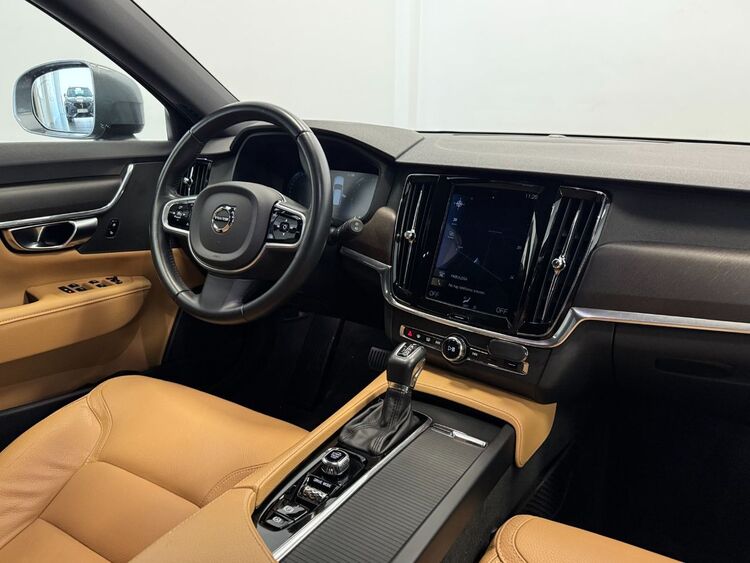 Volvo V90 D4 AWD foto 12