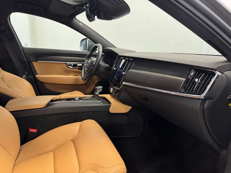 Volvo V90 D4 AWD foto 29