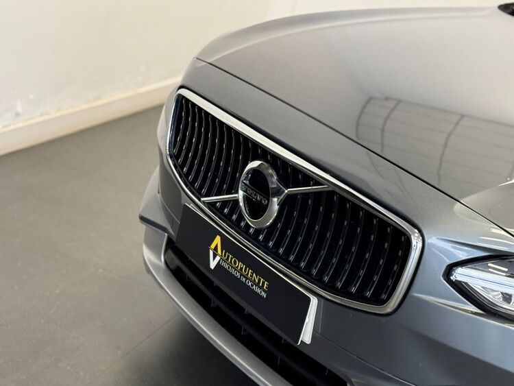 Volvo V90 D4 AWD foto 47